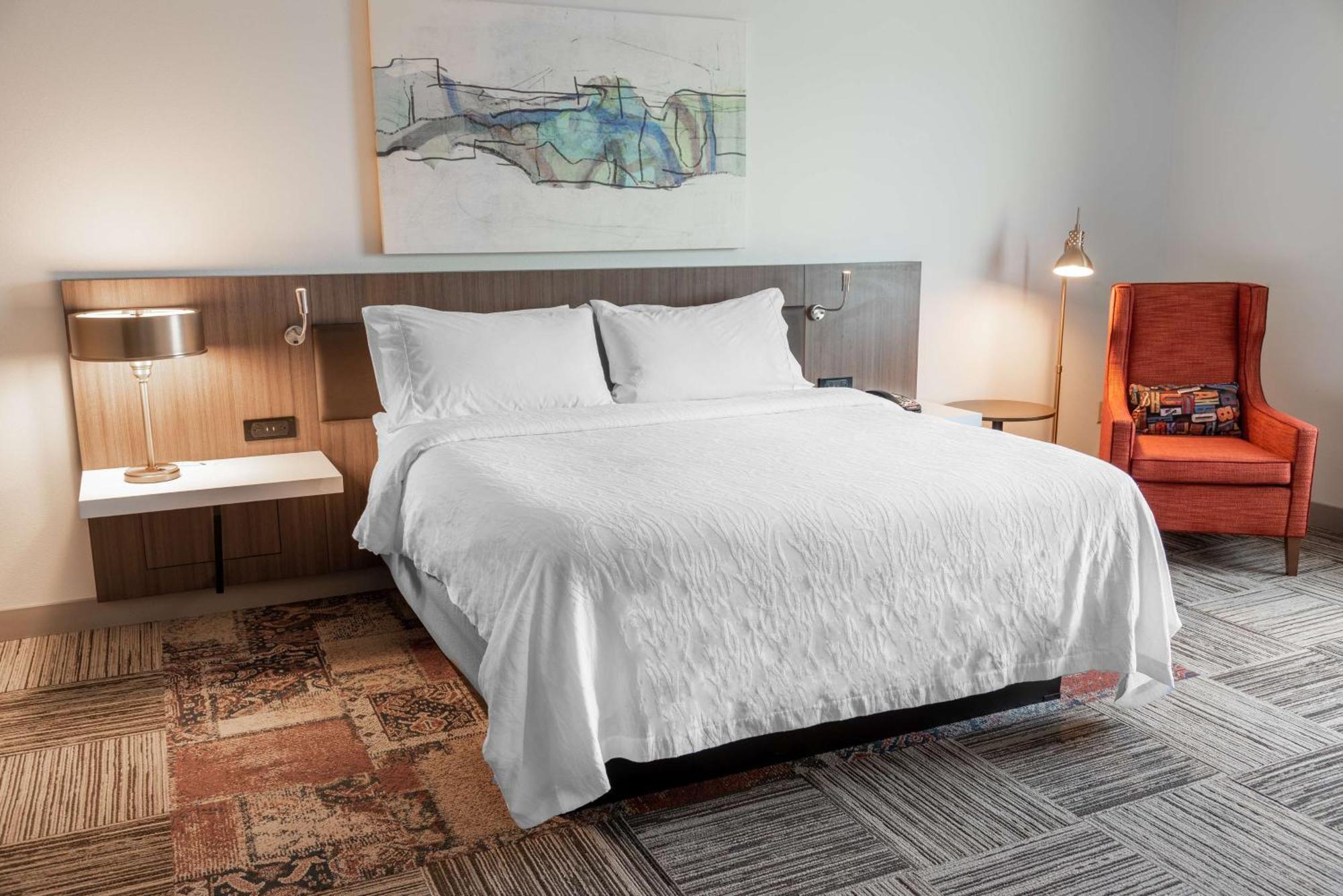 Hilton Garden 3*